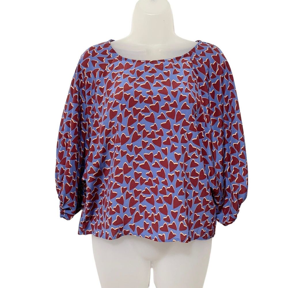 Anthropologie Maeve Womans XS 100% Silk Blouse Heart Print  3/4 Sleeve Top